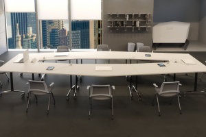 Table individuelle pour formation, réunion, conférence :: Table pliable rabattable - EBI